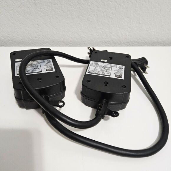 Lowe's Project Source Set of 2, 2-Outlet Plug-In Countdown Lighting Timer - Picture 4 of 5